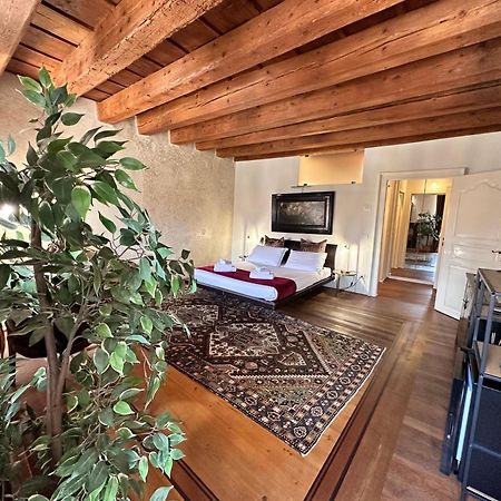 Truly Verona - Delle Erbe Suites Luaran gambar