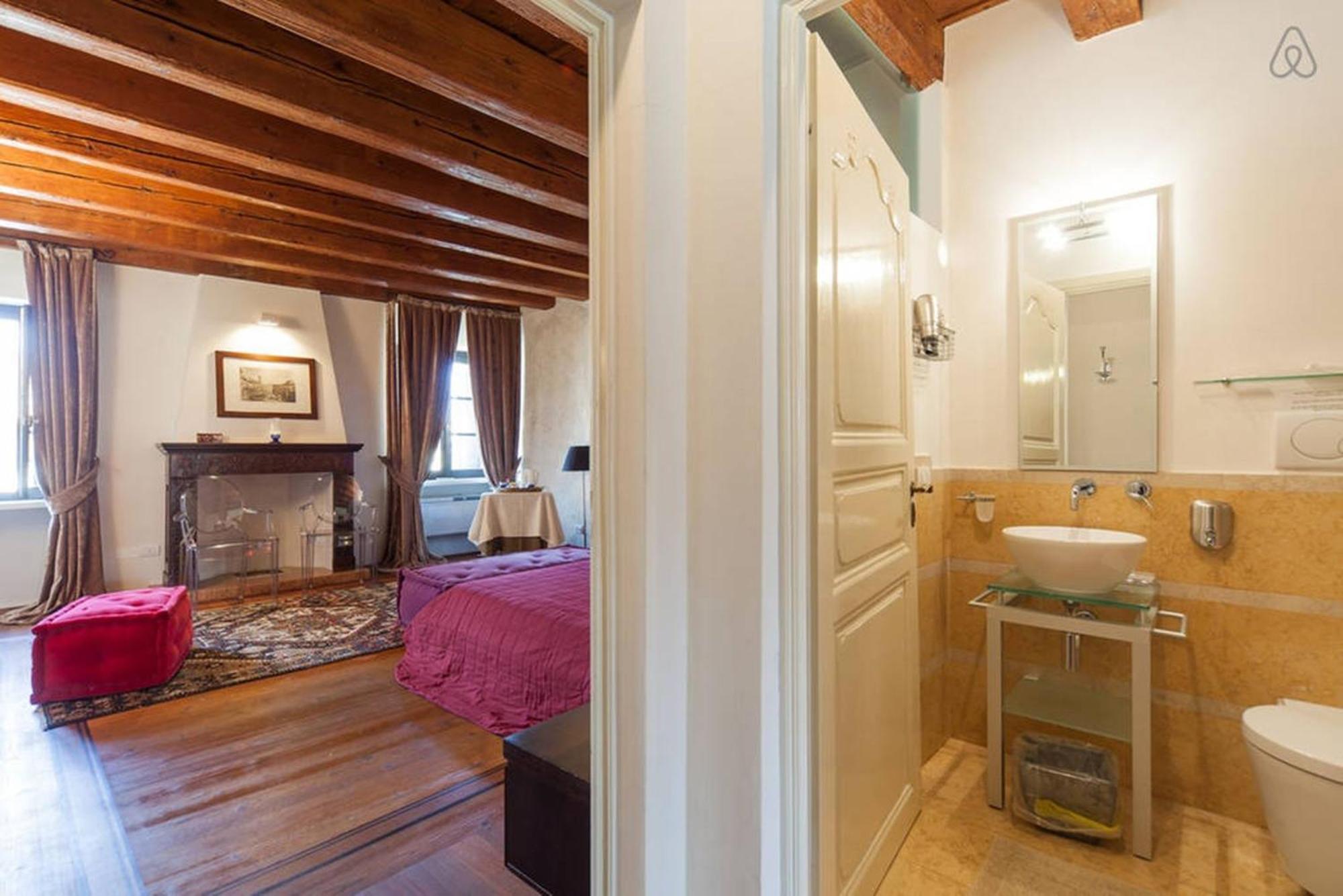 Truly Verona - Delle Erbe Suites Luaran gambar